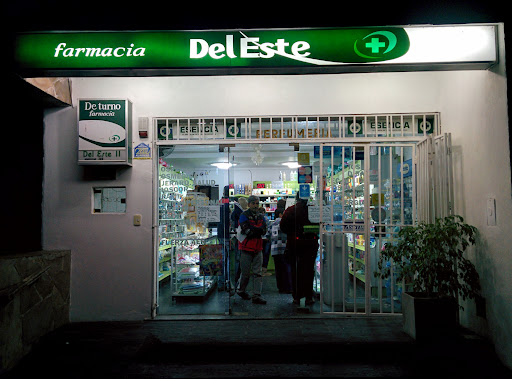 Farmacia Del este