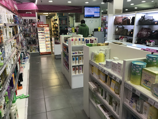 Farmacia Cuyo 24