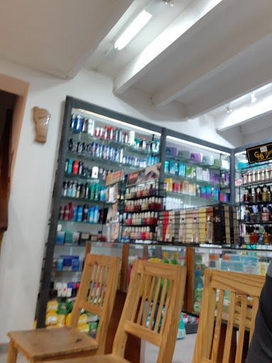Farmacia Rivadavia
