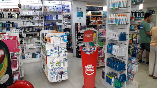 Embon Tucuman esq Dorrego